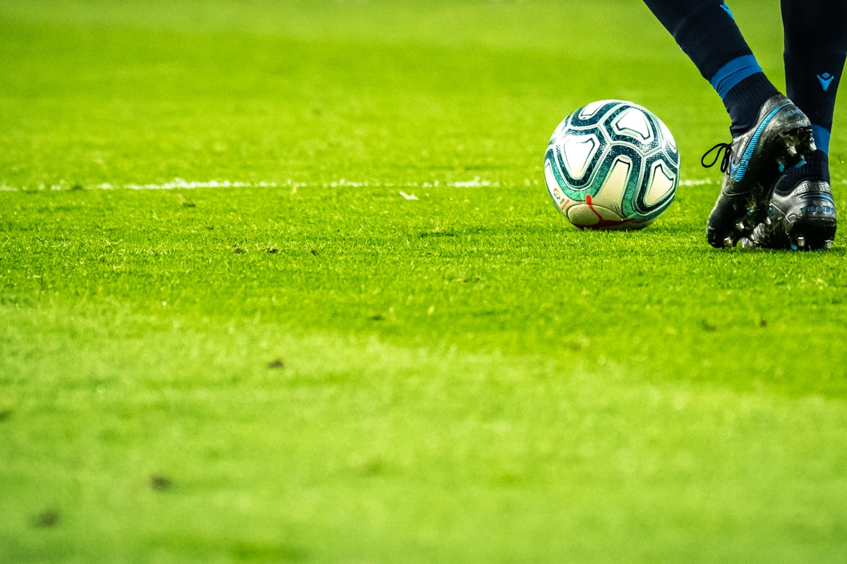 欧冠联赛前瞻：乐鱼乐鱼 带你预览焦点对决